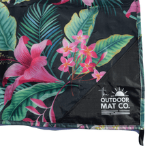 Load image into Gallery viewer, On-the-Go Pocket Mat - Hibiscus