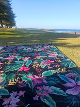 Load image into Gallery viewer, On-the-Go Pocket Mat - Hibiscus
