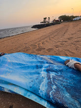 Load image into Gallery viewer, Abstract Ocean Sand Free Beach Towel
